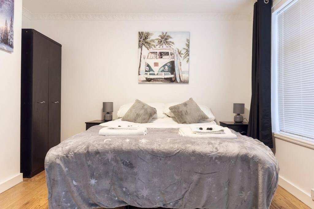 Immaculate 5 Bedroom House Rockingham Kültér fotó